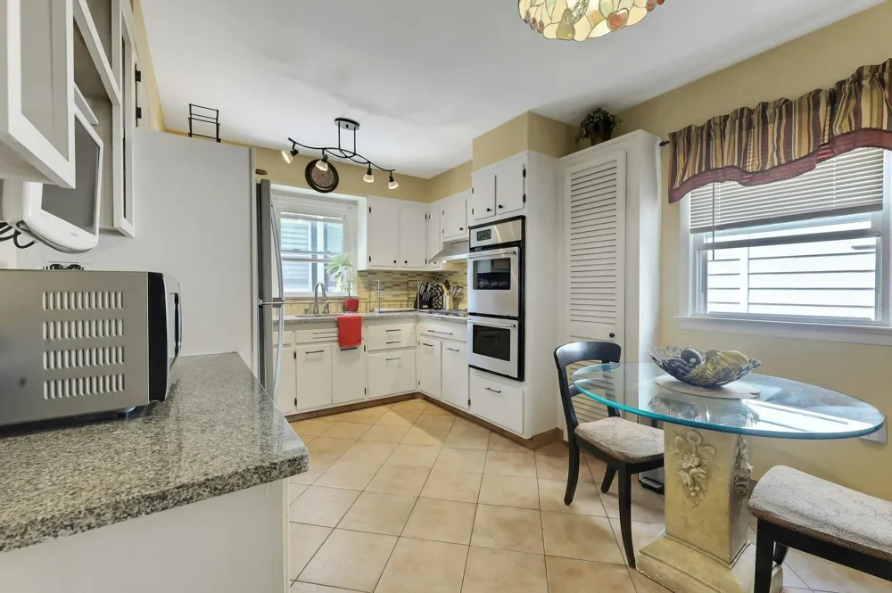 27 73RD ST North Bergen, NJ 07047