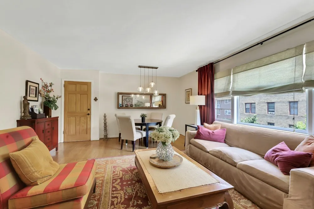 27 73RD ST North Bergen, NJ 07047