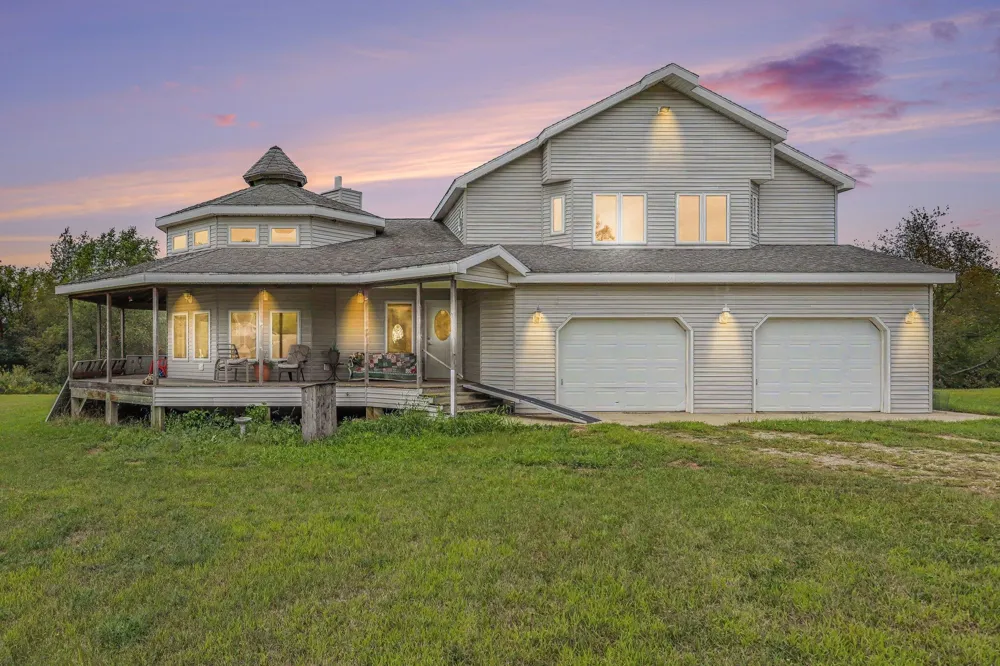 12800 Litts Road Delton, MI 49046