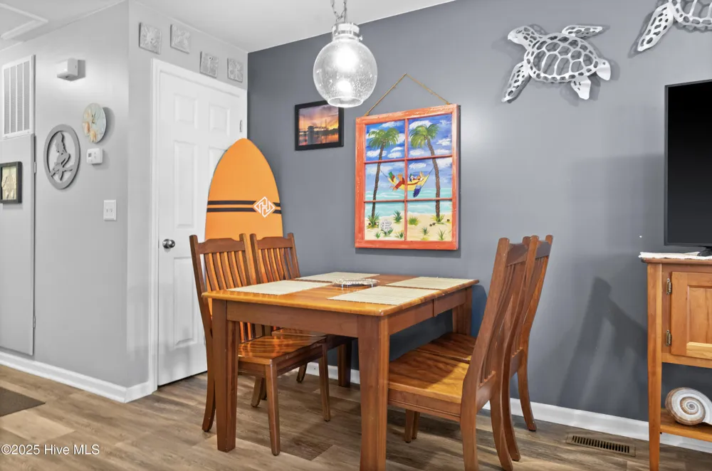 305 Topsail Drive #25 Surf City, NC 28445