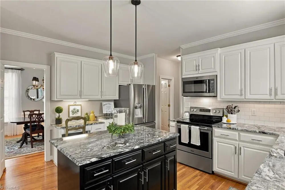 2803 Hackney Way Jamestown, NC 27282