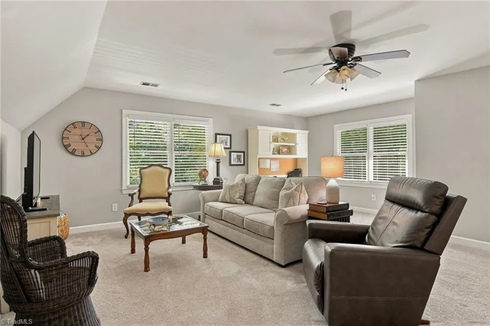 2803 Hackney Way Jamestown, NC 27282