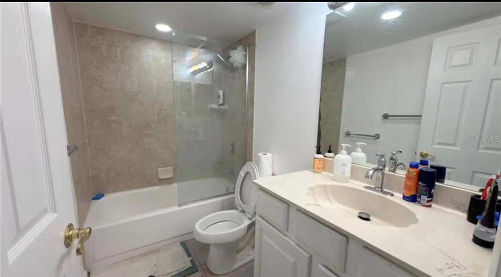 5304 INDIAN CREEK DRIVE #D03 Orlando, FL 32811