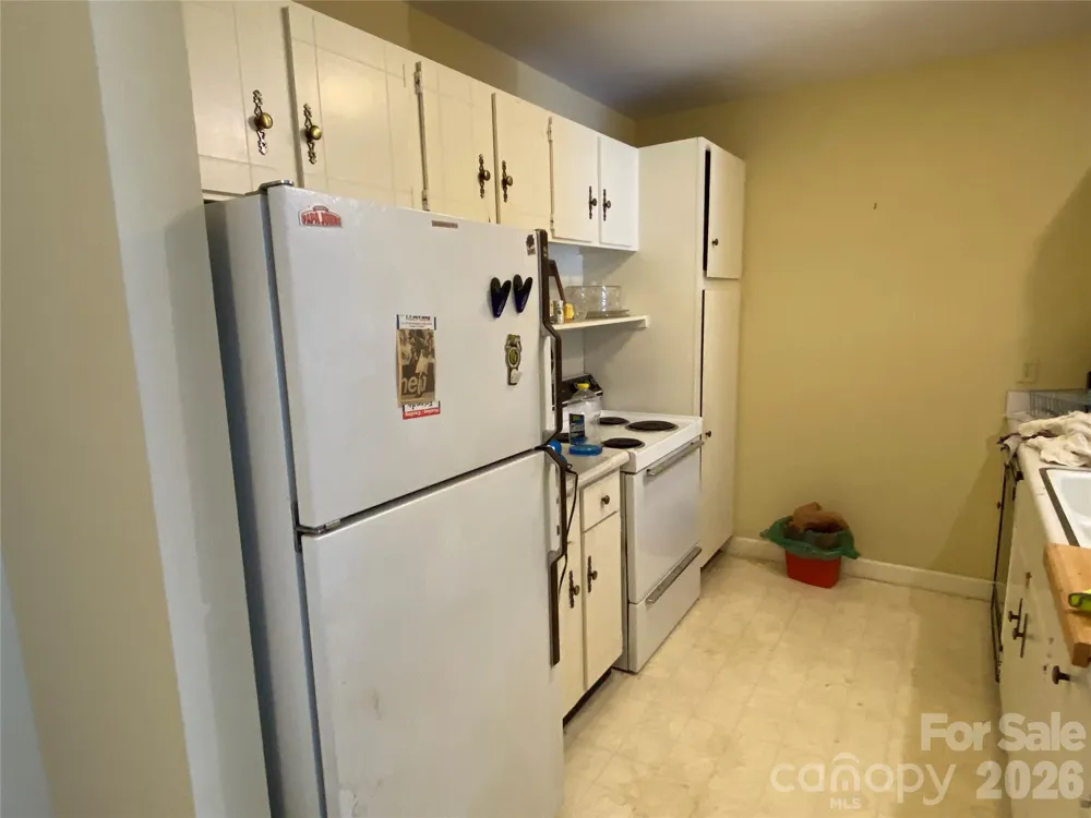 1323 Queens Road #208 Charlotte, NC 28207