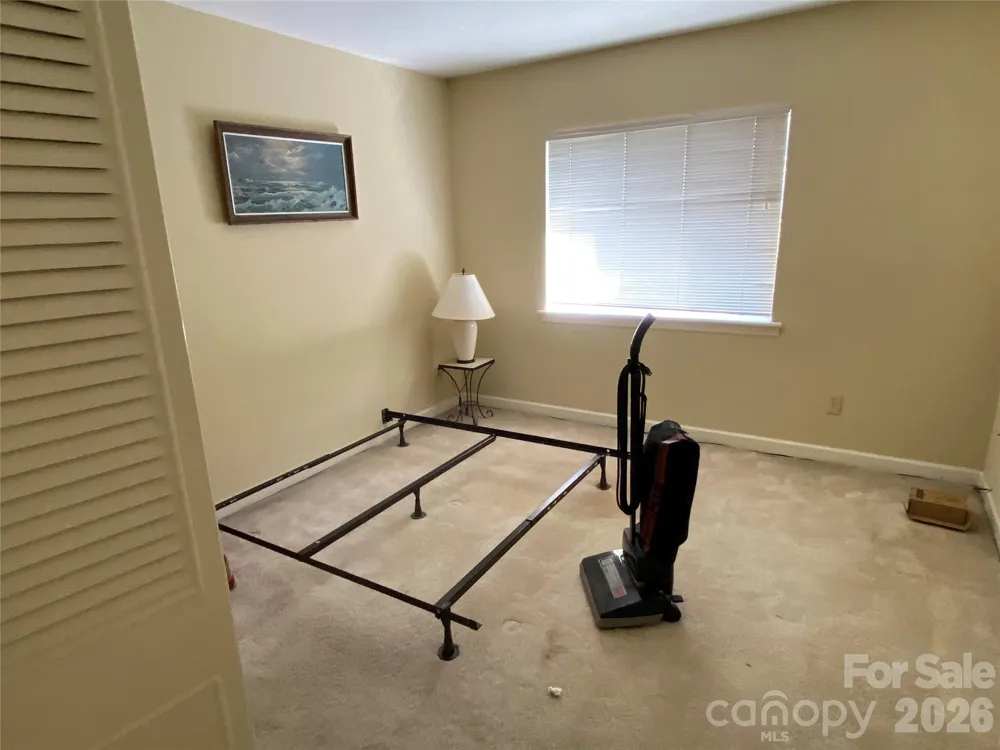 1323 Queens Road #208 Charlotte, NC 28207