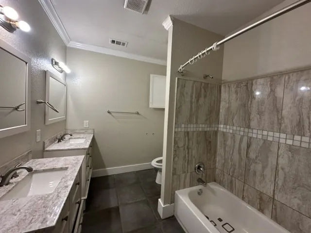 1103 S Broadway Avenue Tyler, TX 75701