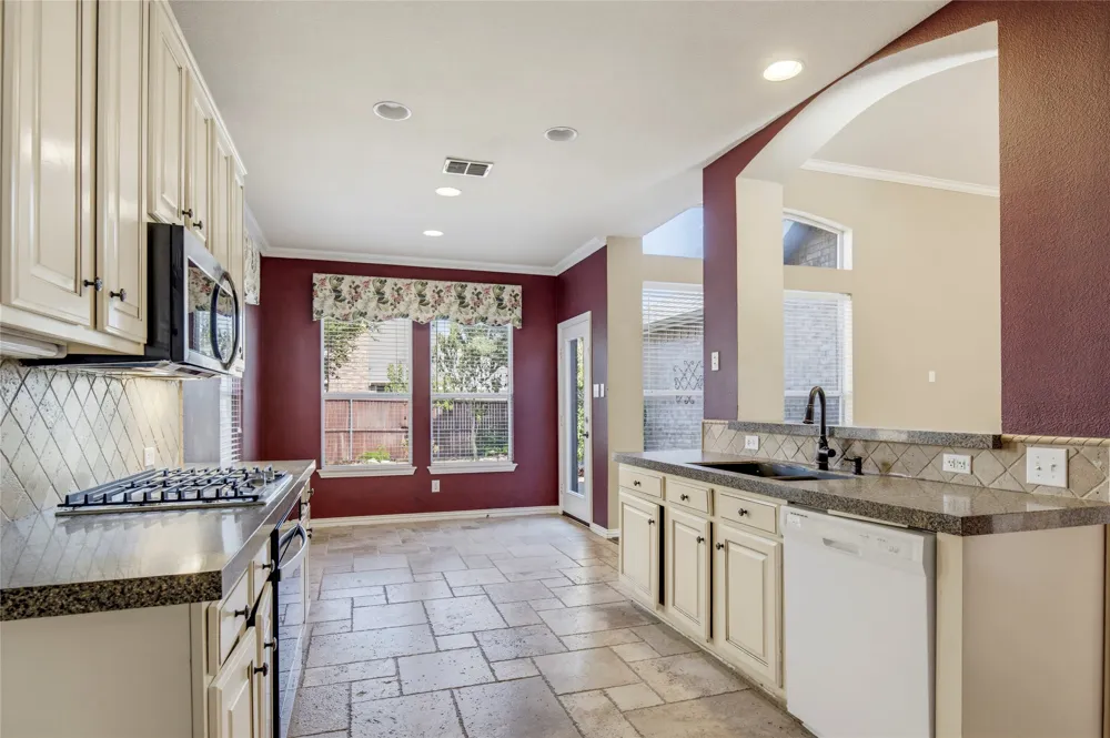 630 Waterview Drive Coppell, TX 75019