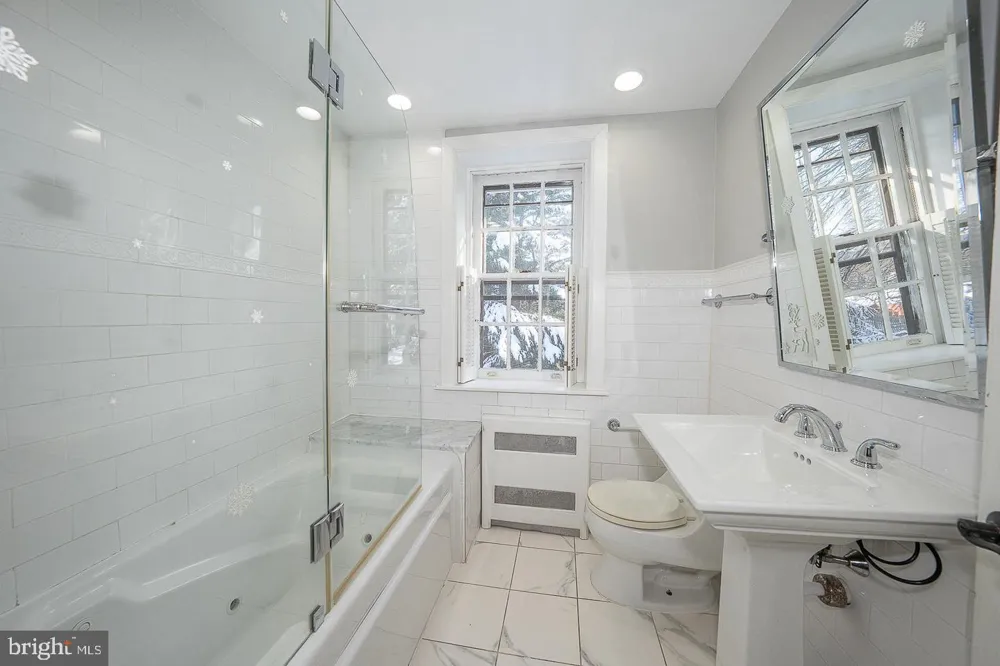 625 CHELTEN HILLS DRIVE Elkins Park, PA 19027
