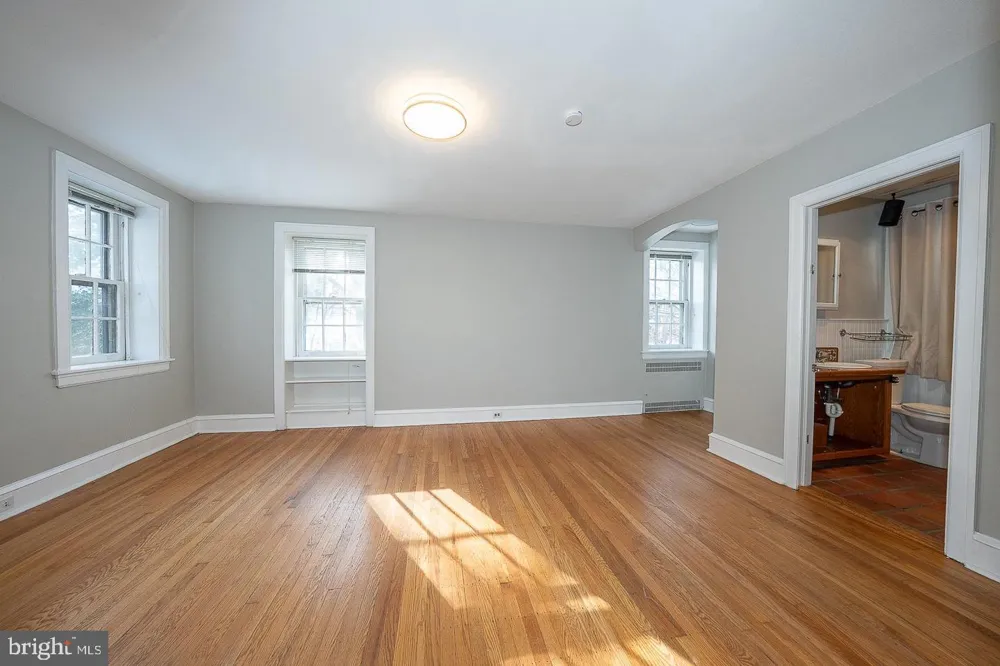 625 CHELTEN HILLS DRIVE Elkins Park, PA 19027