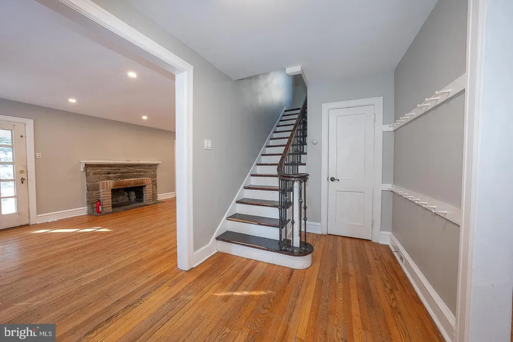 625 CHELTEN HILLS DRIVE Elkins Park, PA 19027