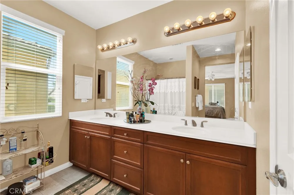 129 Cascade Beaumont, CA 92223