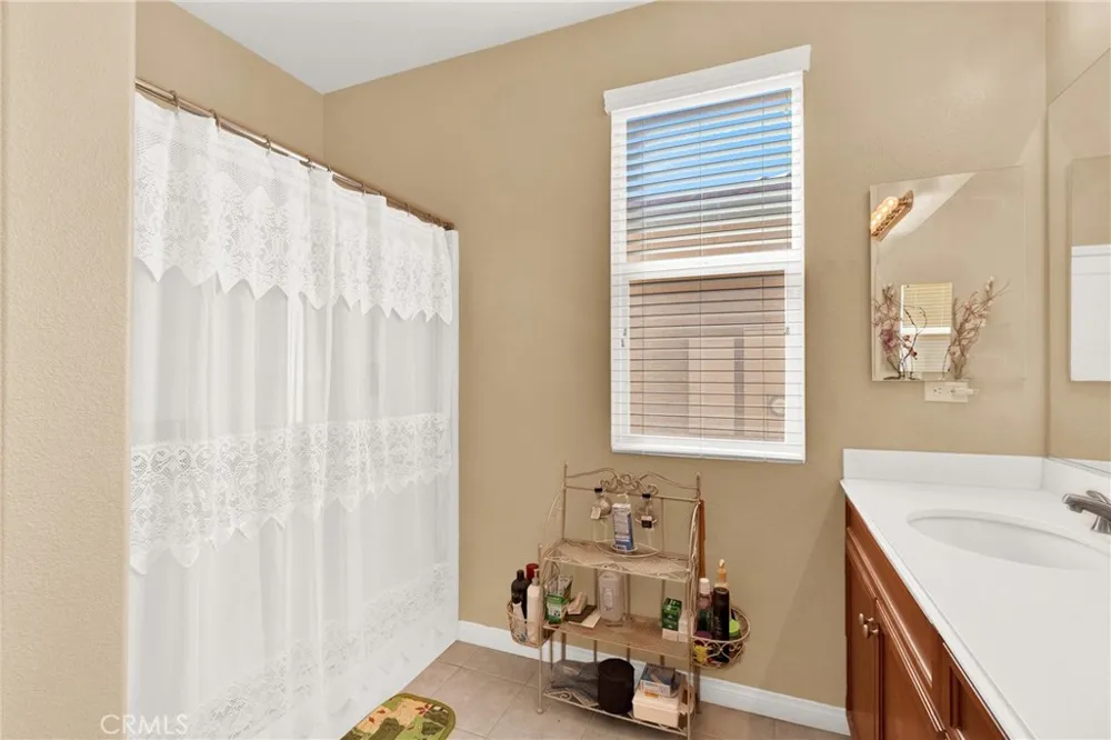 129 Cascade Beaumont, CA 92223