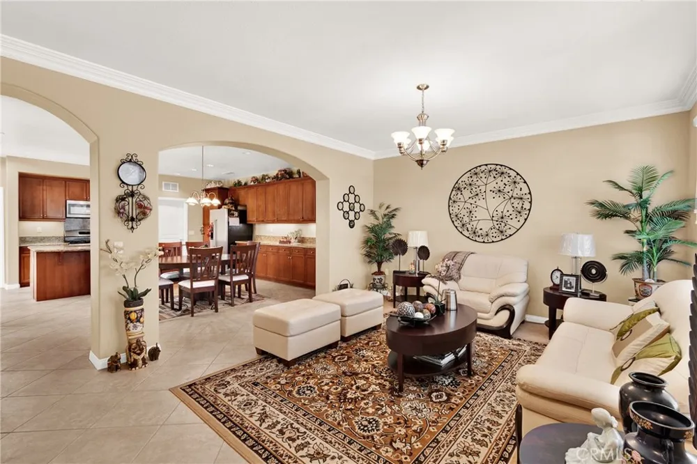 129 Cascade Beaumont, CA 92223