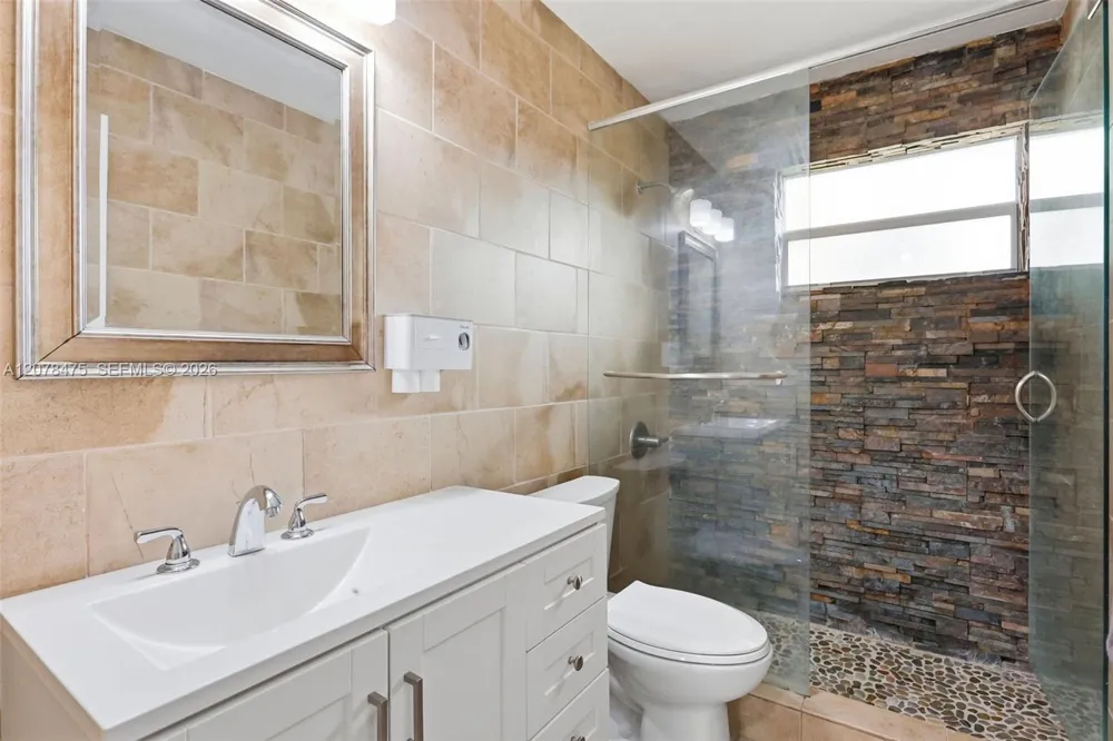 8397 NW 25th Ct Sunrise, FL 33322