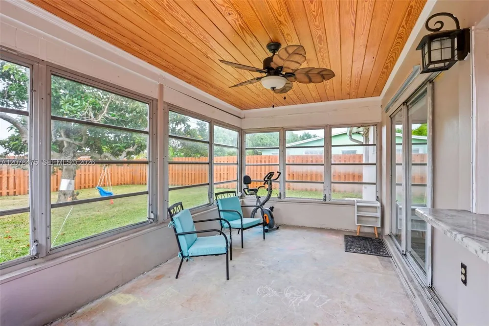 8397 NW 25th Ct Sunrise, FL 33322
