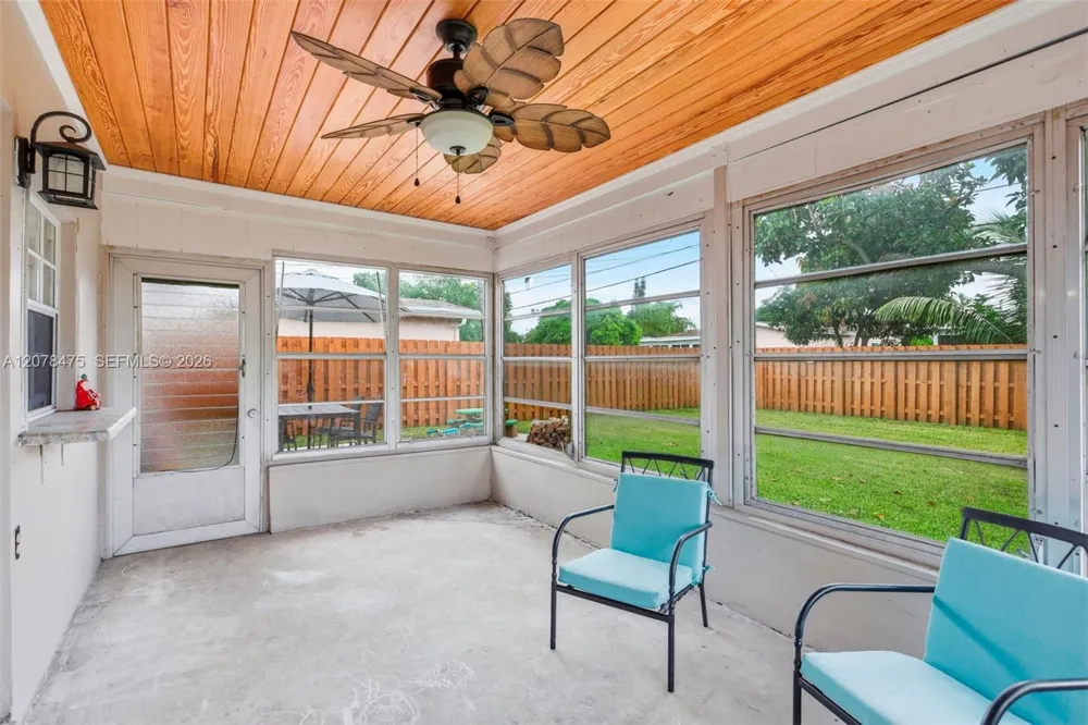 8397 NW 25th Ct Sunrise, FL 33322
