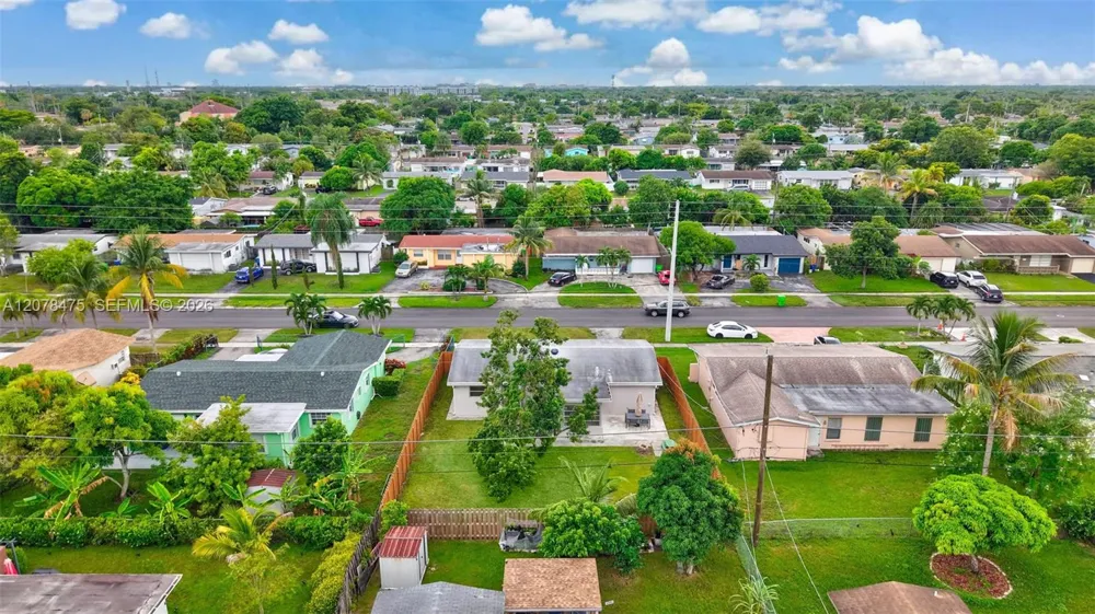 8397 NW 25th Ct Sunrise, FL 33322