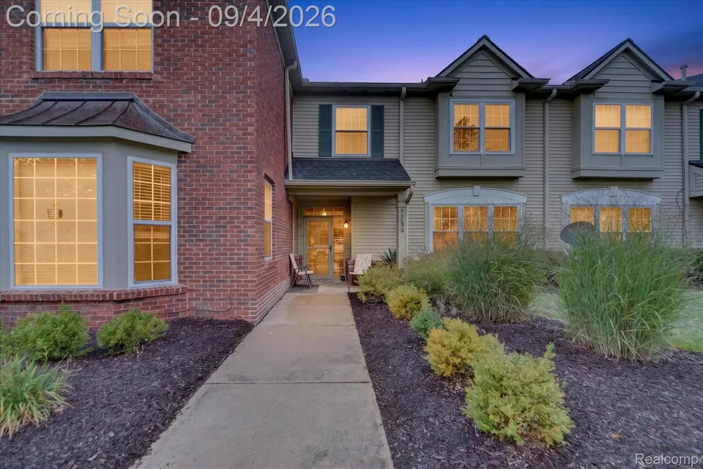 4285 S Hampton Ridge Boulevard E #141 Genoa Township, MI 48843