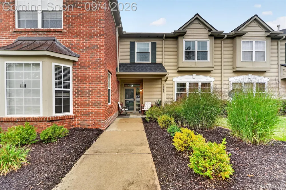 4285 S Hampton Ridge Boulevard E #141 Genoa Township, MI 48843