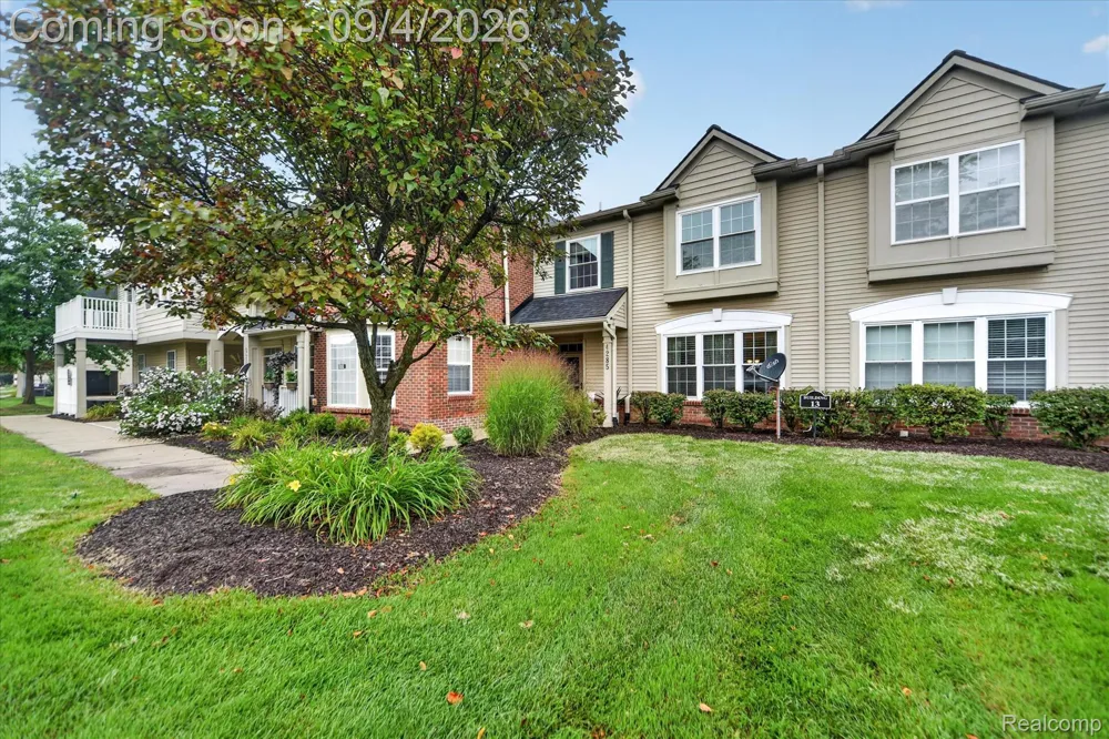 4285 S Hampton Ridge Boulevard E #141 Genoa Township, MI 48843