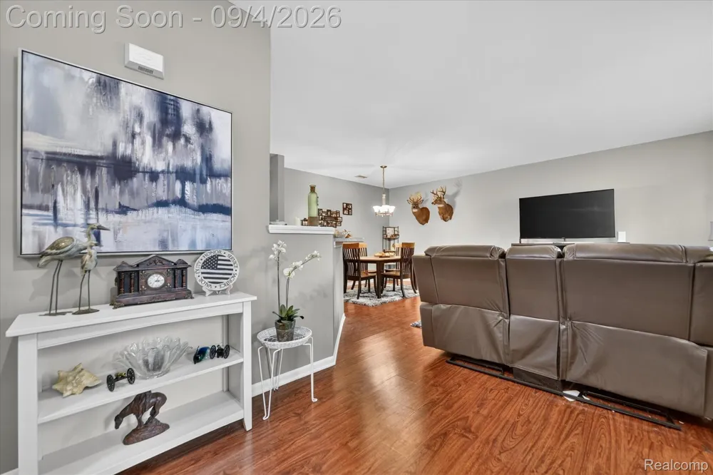 4285 S Hampton Ridge Boulevard E #141 Genoa Township, MI 48843