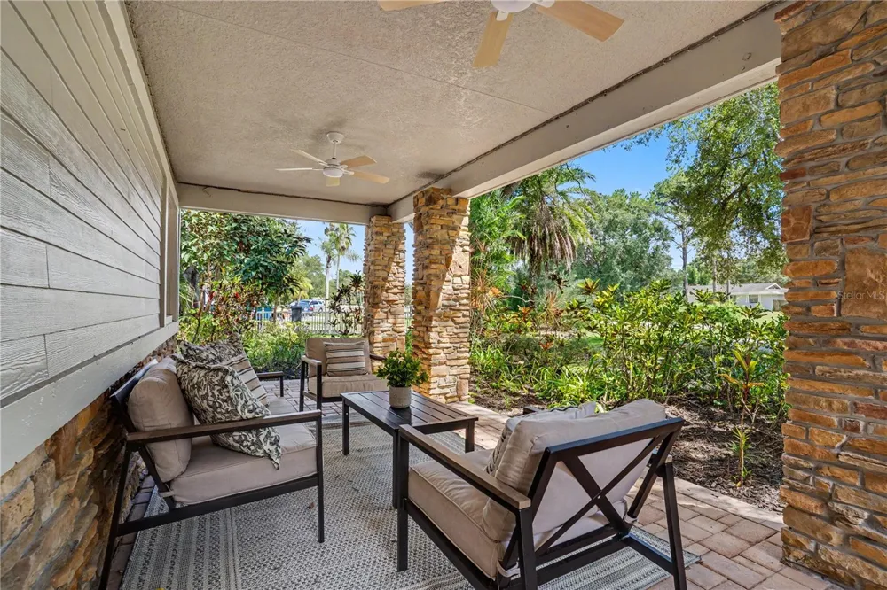 12511 PALOMINO COURT Tampa, FL 33626