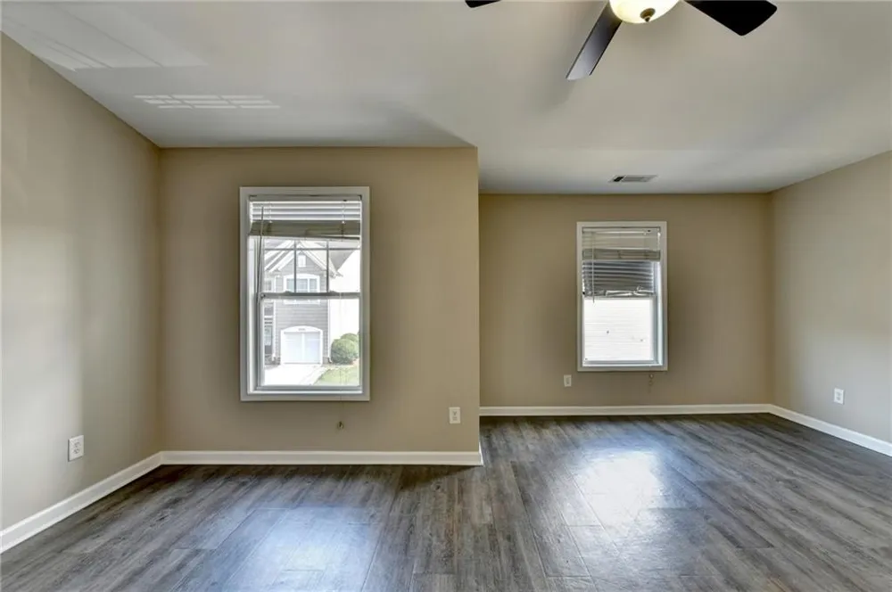 2152 Executive Drive Duluth, GA 30096