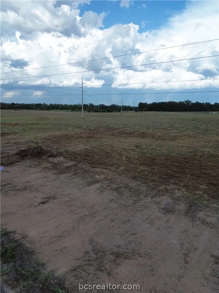 Grant Prairie Rd Franklin, TX 77856