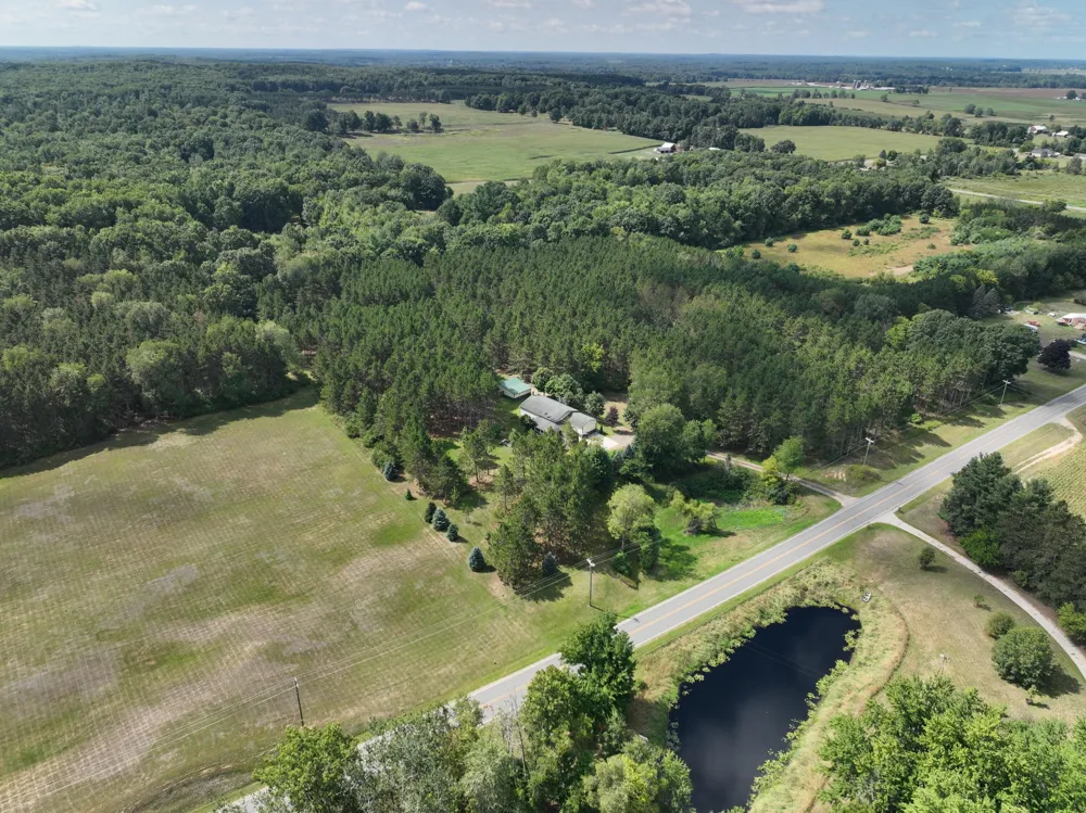 3685 Cypress Road Blanchard, MI 49340