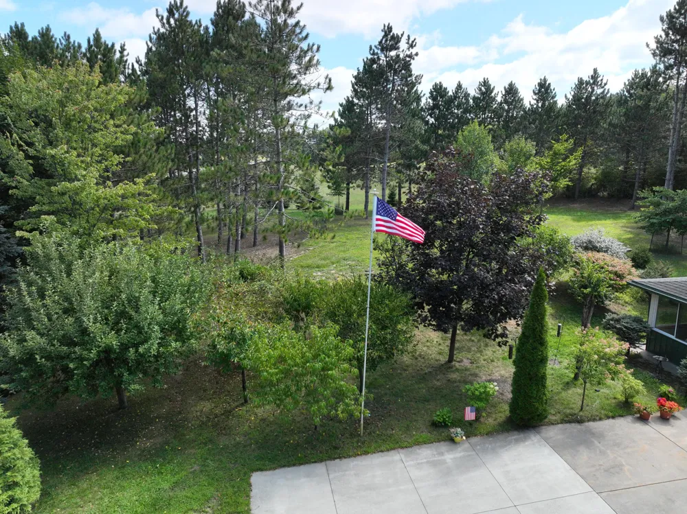 3685 Cypress Road Blanchard, MI 49340