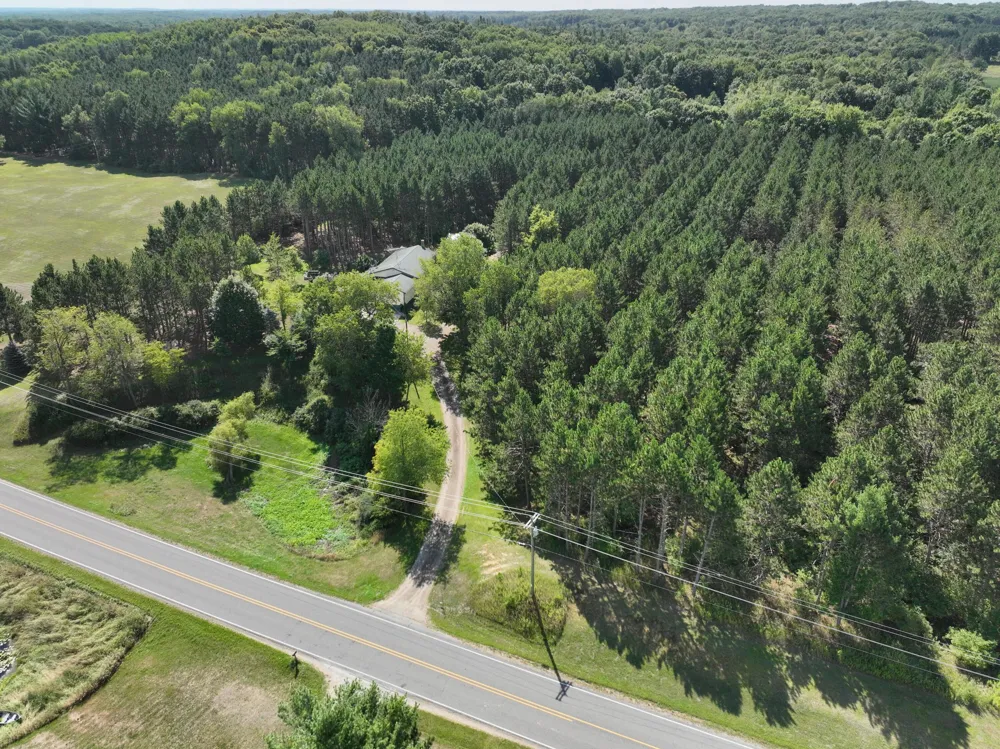 3685 Cypress Road Blanchard, MI 49340