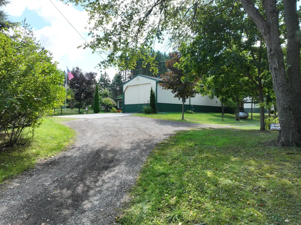 3685 Cypress Road Blanchard, MI 49340