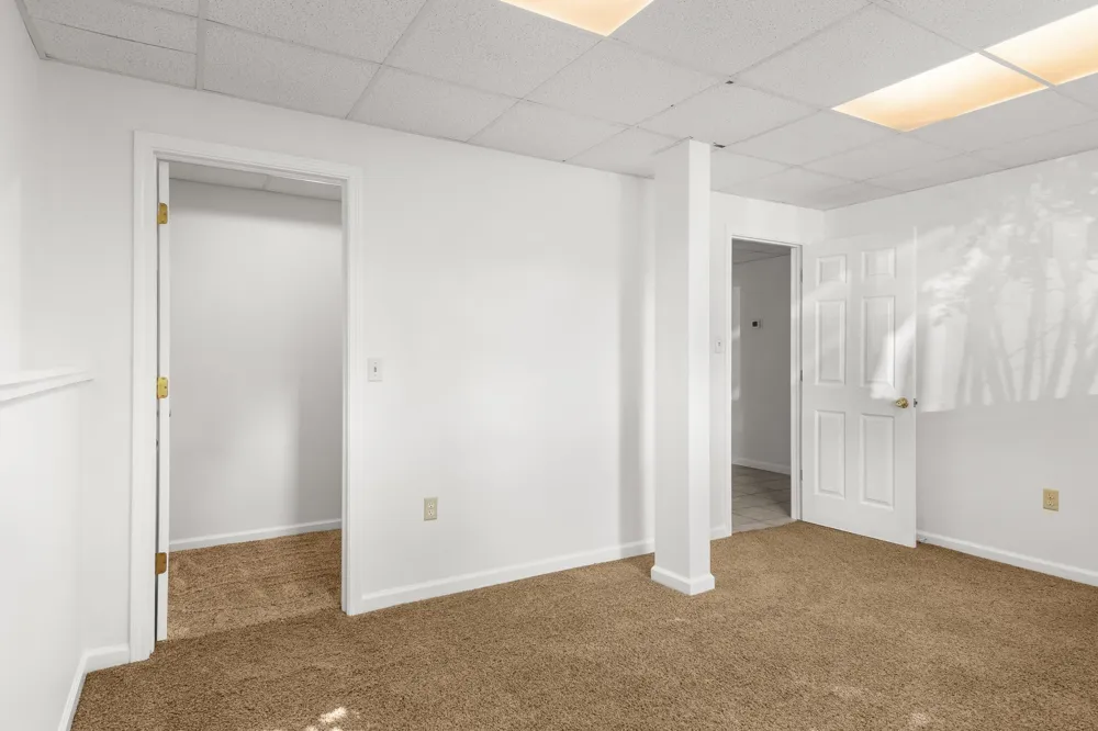 8877 US-31 N Acme Township, MI 49690