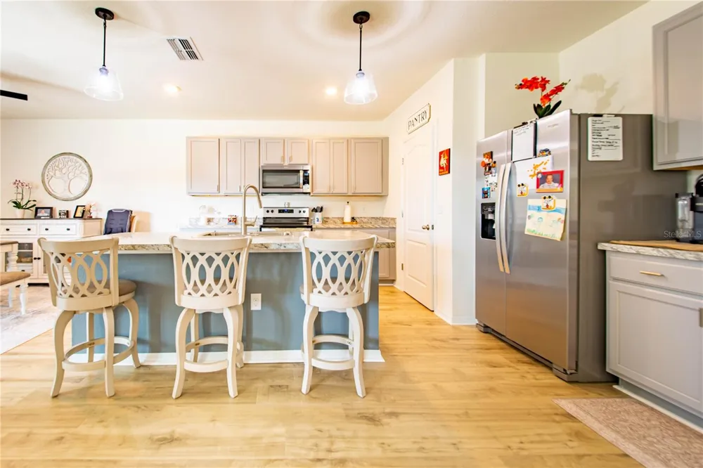 803 AUBURN GROVE COURT Auburndale, FL 33823