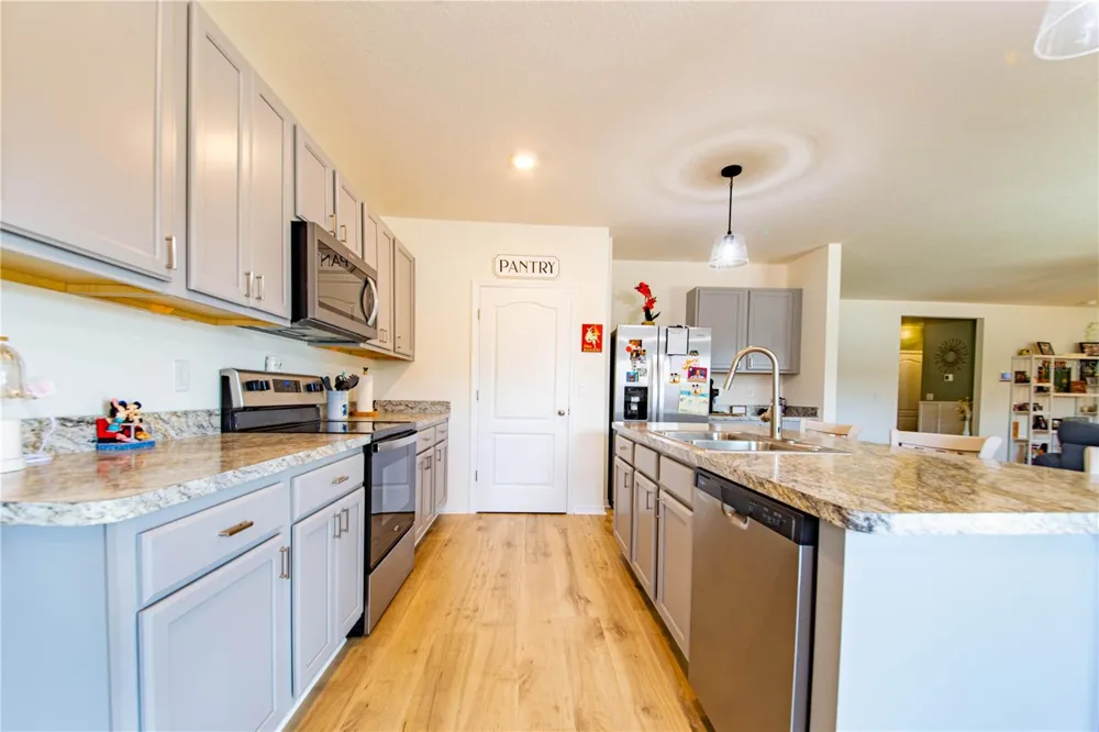 803 AUBURN GROVE COURT Auburndale, FL 33823