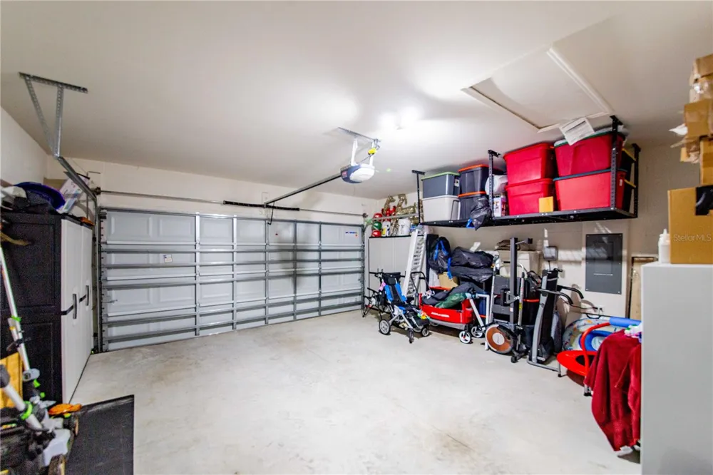 803 AUBURN GROVE COURT Auburndale, FL 33823