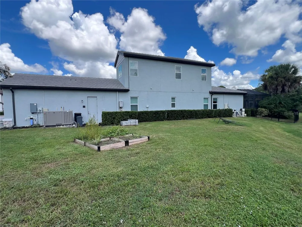 6233 RIVO LAKES BOULEVARD Sarasota, FL 34241