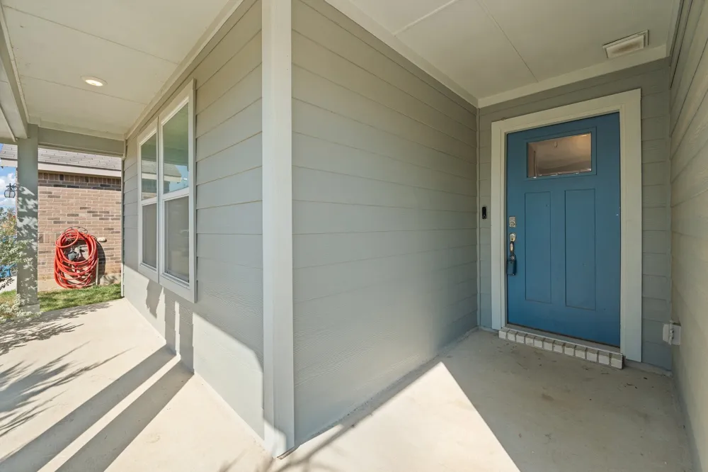 616 Breckenridge Park Drive Alvarado, TX 76009
