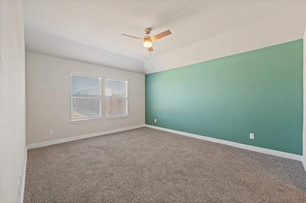 616 Breckenridge Park Drive Alvarado, TX 76009