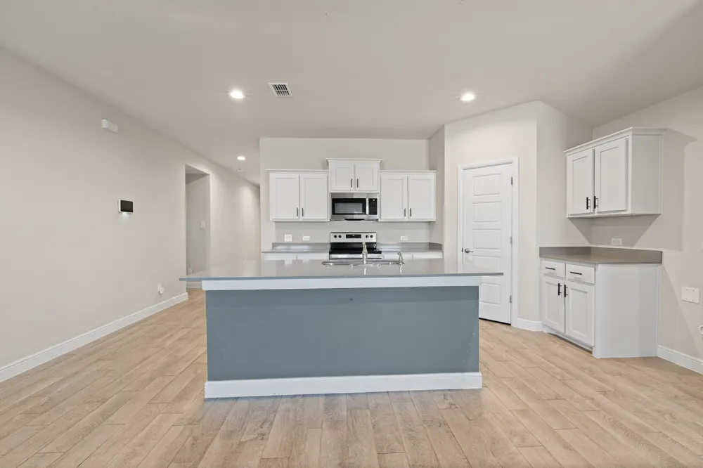 616 Breckenridge Park Drive Alvarado, TX 76009