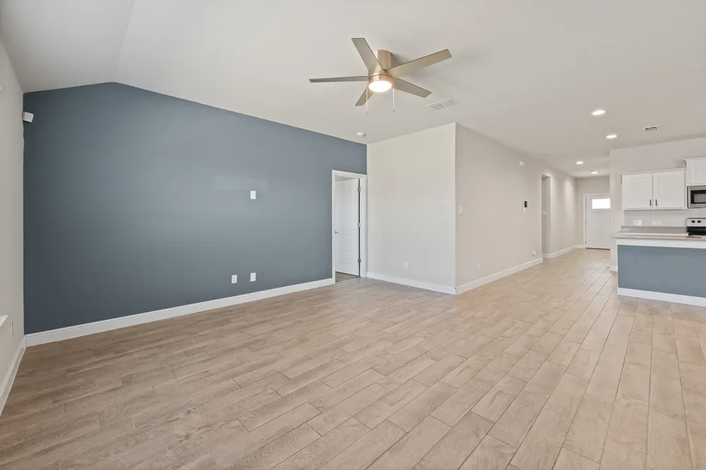 616 Breckenridge Park Drive Alvarado, TX 76009