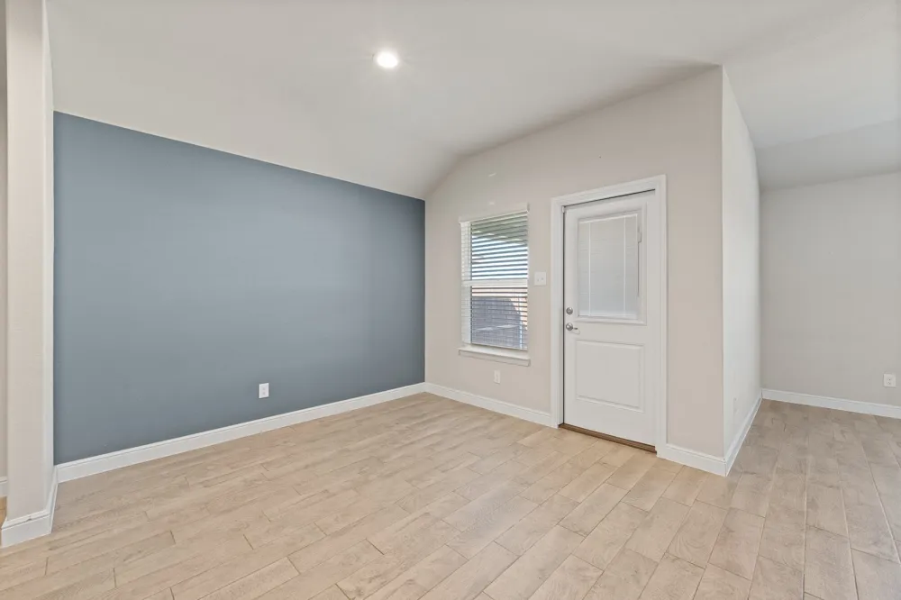 616 Breckenridge Park Drive Alvarado, TX 76009