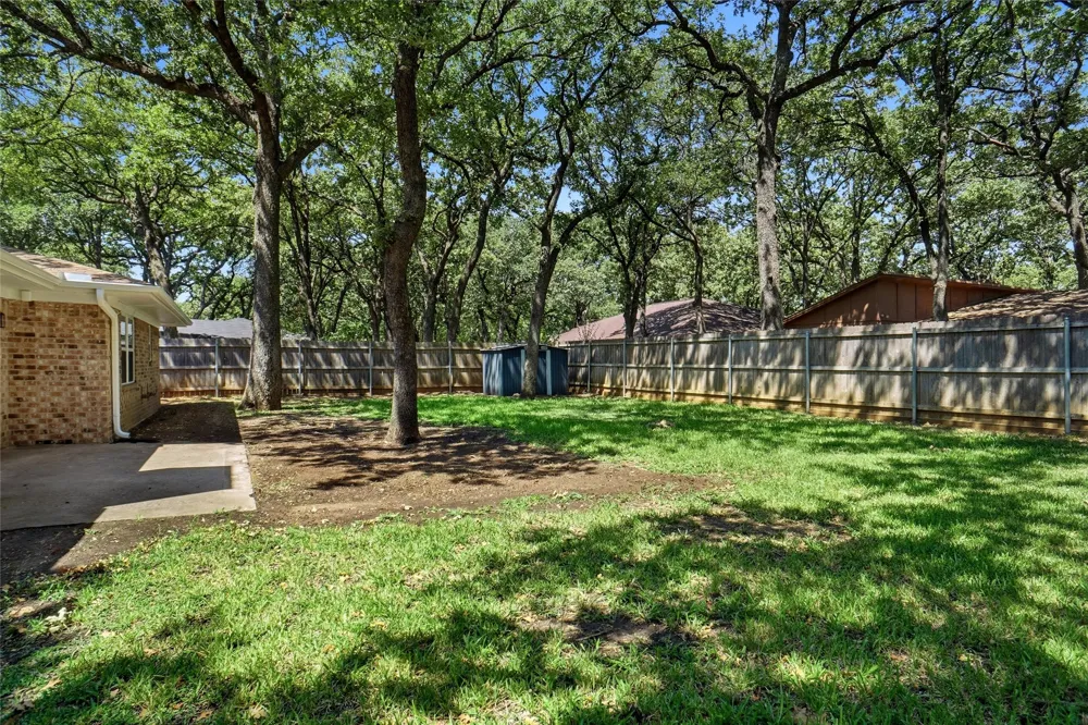 2958 Columbine Drive Grapevine, TX 76051