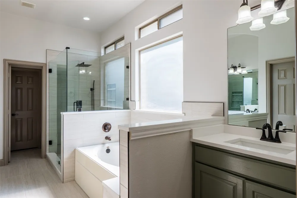 5730 Creek Crossing Lane Sachse, TX 75048