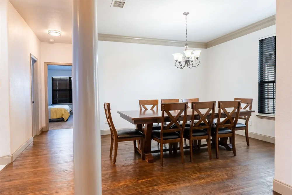 5730 Creek Crossing Lane Sachse, TX 75048