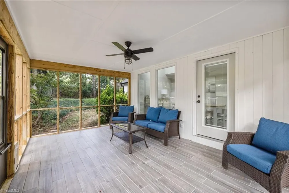 5928 Woodfield Drive Kernersville, NC 27284