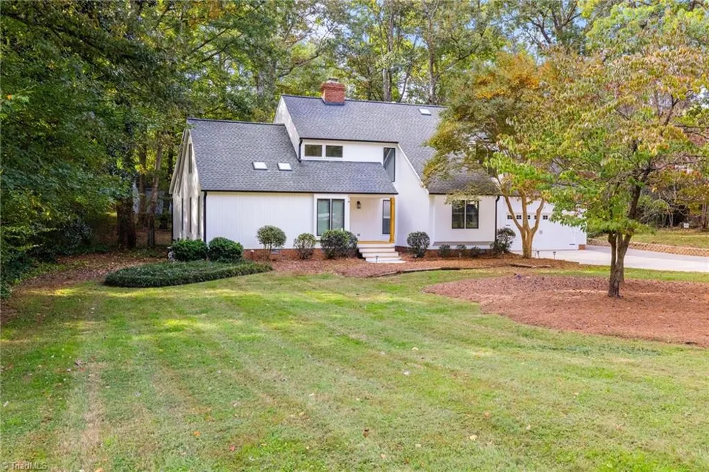 5928 Woodfield Drive Kernersville, NC 27284