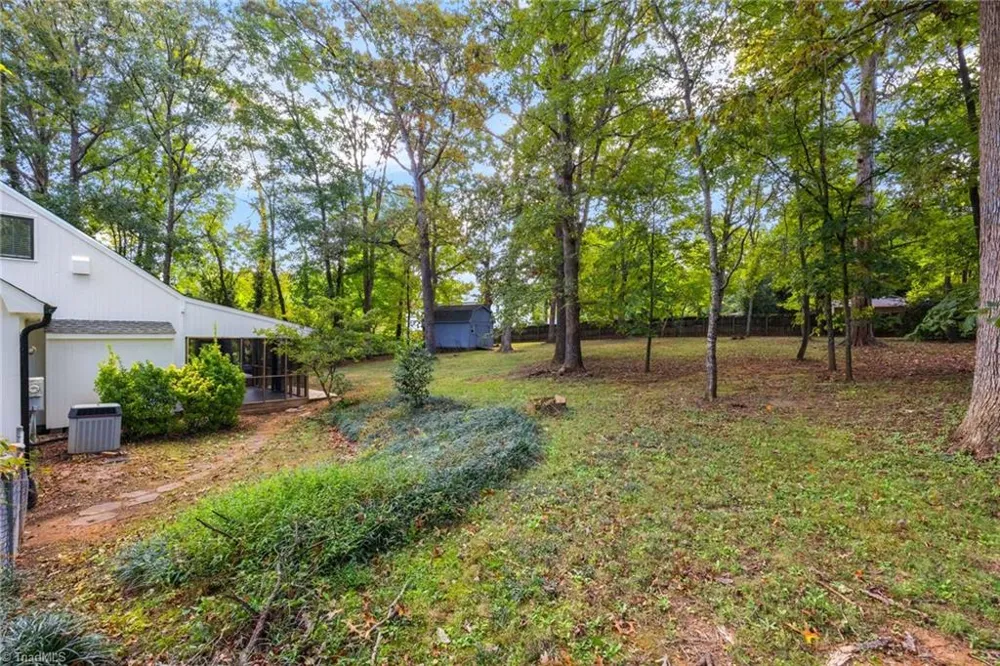 5928 Woodfield Drive Kernersville, NC 27284