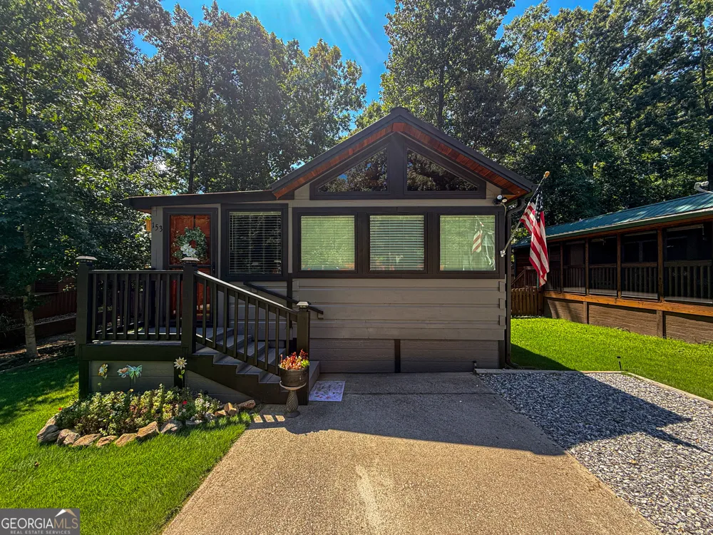 153 Elkmont TRL Cleveland, GA 30528