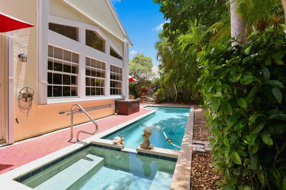 1109 Lytham Court West Palm Beach, FL 33411